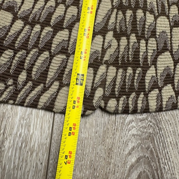 Armani Collezioni Brown and Cream Patterned Blazer - Picture 2 of 10